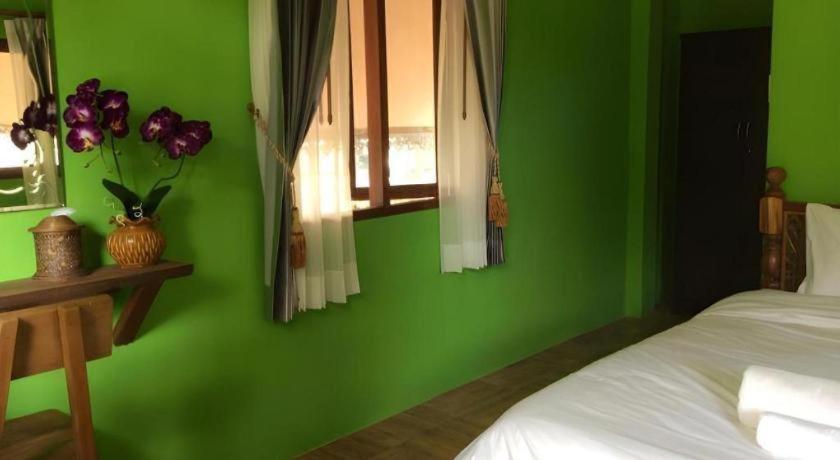 Himawari Restaurant And Cottage Ban Nong Hin  Bagian luar foto