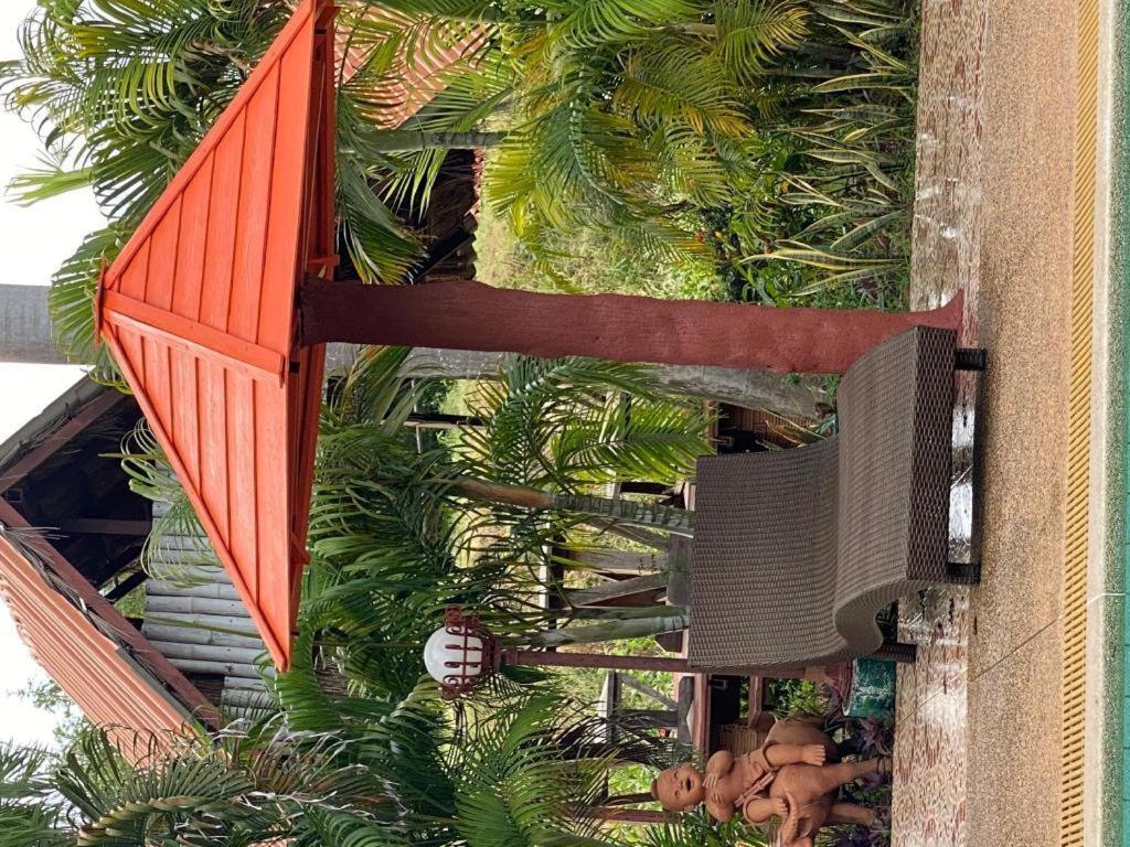 Himawari Restaurant And Cottage Ban Nong Hin  Bagian luar foto