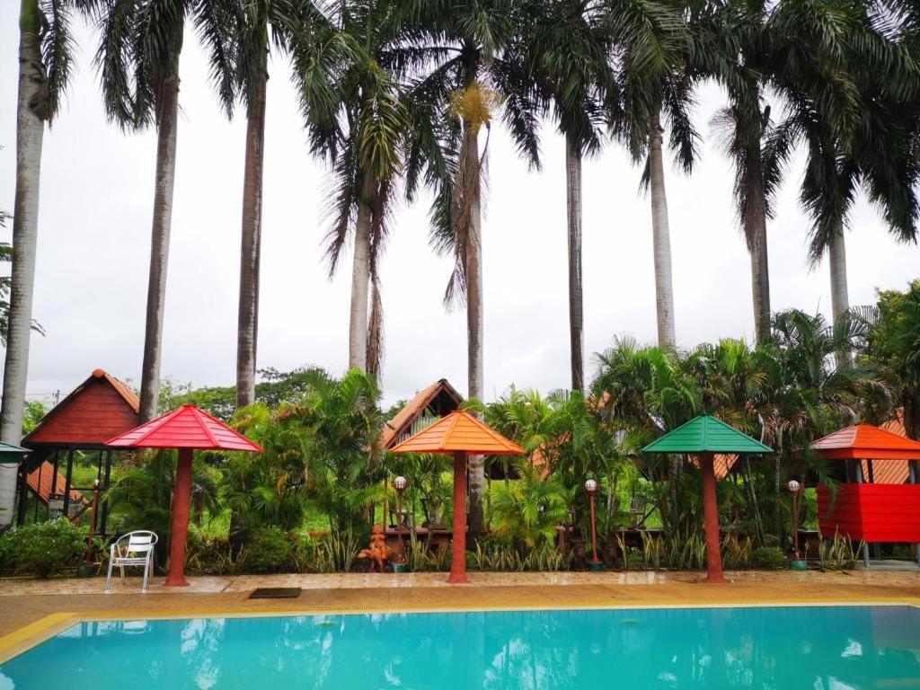 Himawari Restaurant And Cottage Ban Nong Hin  Bagian luar foto
